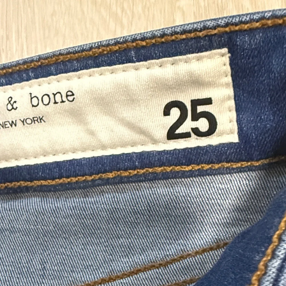 Rag & Bone Cate Mid-Rise Distressed Blue Ankle Skinny Jeans NEW - Picture 5 of 12